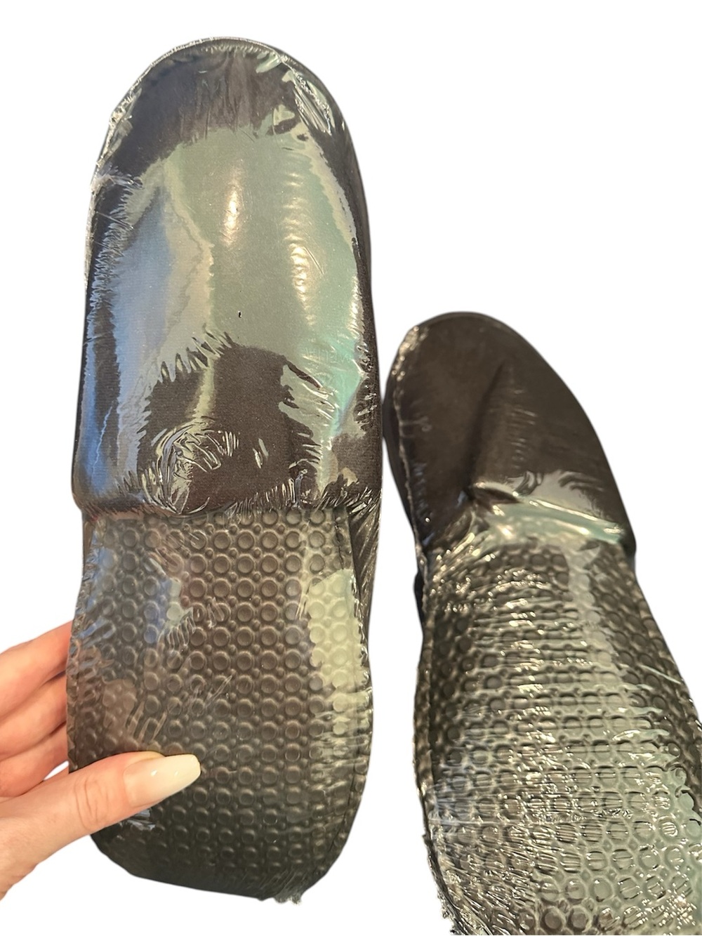 Brand New Black Comfy Spa Slippers (2 Pairs)